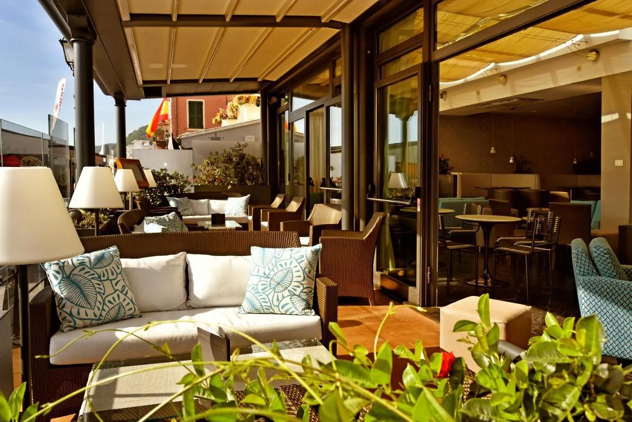 Hotel Ligure Alassio 4*,