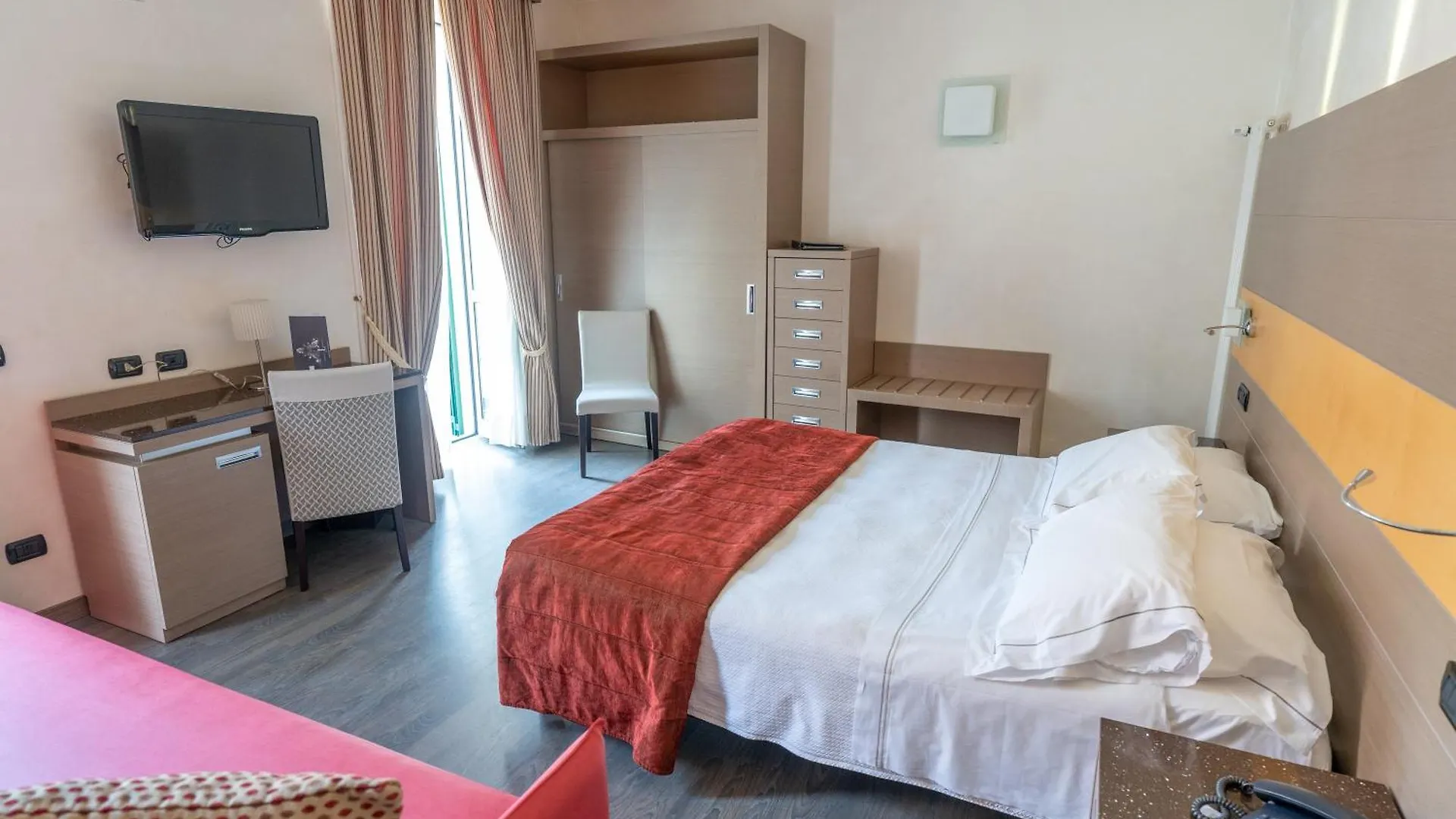 Hotel Ligure Alassio 4*,  Italia