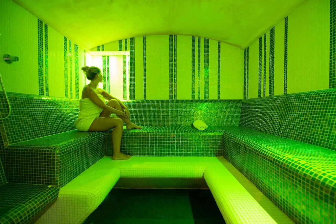 Hotel Ligure Alassio 4*,  Italia