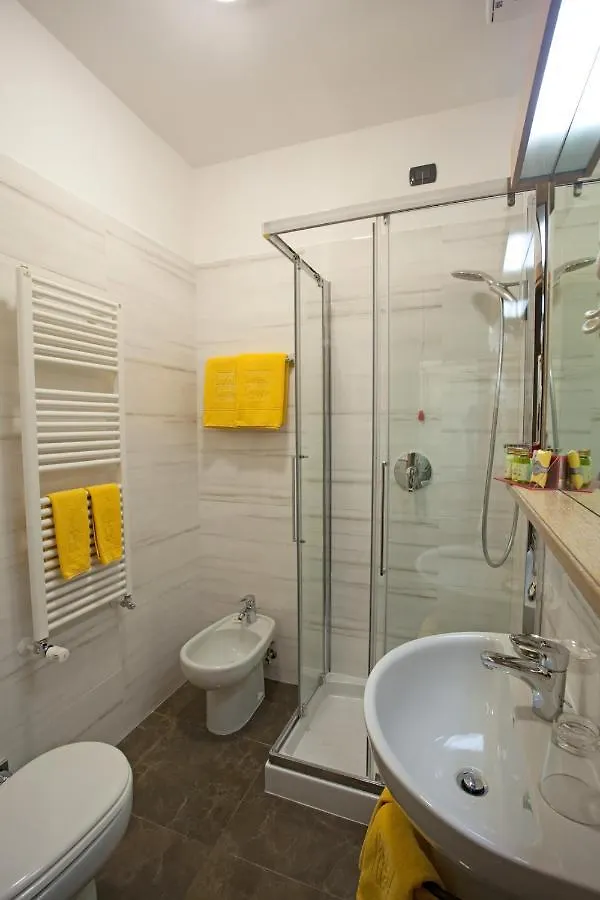 ****  Hotel Ligure Alassio Italia